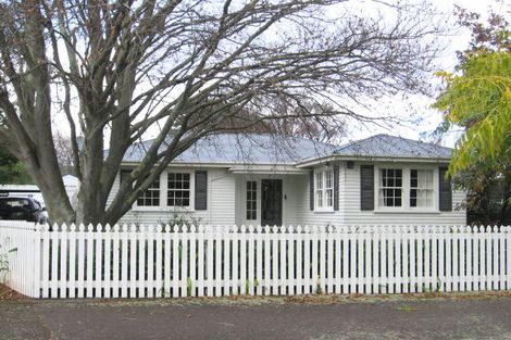 Photo of property in 14 Massey Street, Palmerston North, 4414