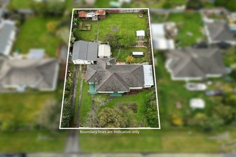 Photo of property in 11 Terrace Street, Marton, 4710