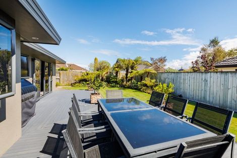 Photo of property in 2 Buttonwood Court, Milson, Palmerston North, 4414