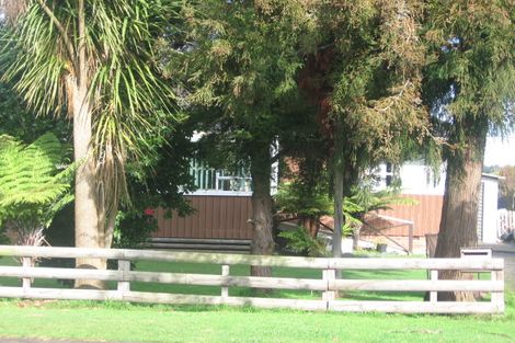 Photo of property in 37 Smiths Avenue, Papakura, 2110