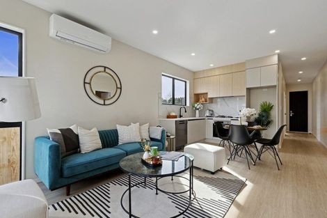 Photo of property in 31 Paretao Street, Massey, Auckland, 0614