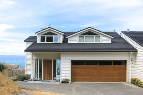 Photo of property in 8 Sargeson Way, Kaiwharawhara, Wellington, 6035