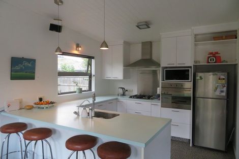 Photo of property in 32 Sylvan Street, Lake Hayes, Queenstown, 9304