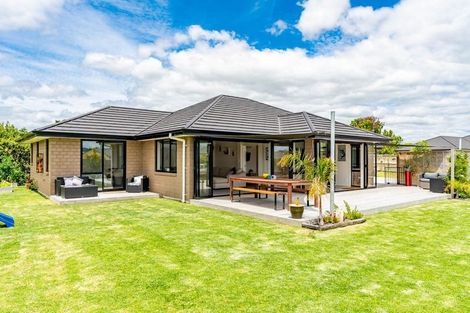 Photo of property in 27 Celtic Place, Waipu, 0510