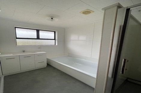 Photo of property in 8 Humffrey Street, Grovetown, Blenheim, 7202