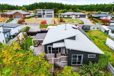 Photo of property in 297 Tauhara Ridge Drive, Richmond Heights, Taupo, 3330