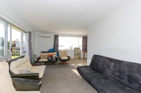 Photo of property in 61 Hume Street, Waitara, 4320