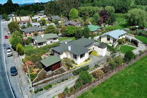 Photo of property in 3 Mckenzie Street, Geraldine, 7930