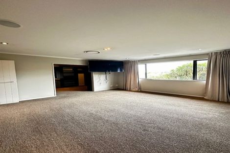 Photo of property in 100a Cyril French Drive, Flat Bush, Auckland, 2016