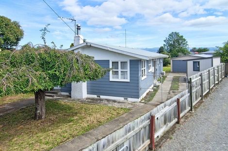 Photo of property in 63 River Road, Masterton, 5810
