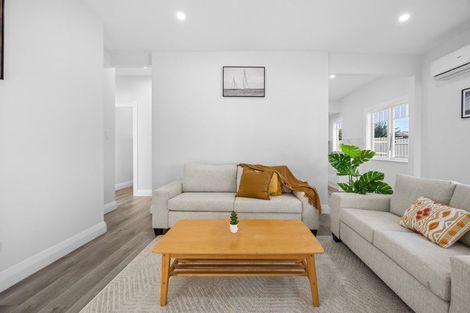 Photo of property in 222 East Tamaki Road, Otara, Auckland, 2023