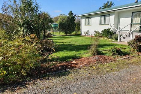 Photo of property in 80 Regent Street, Martinborough, 5711