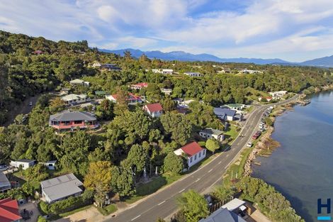 Photo of property in 8 Gibbs Road, Collingwood, 7073