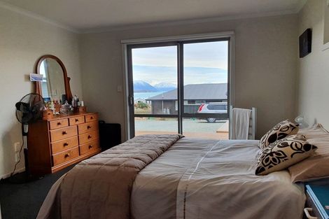 Photo of property in 33 Mistake Drive, Lake Tekapo, 7999