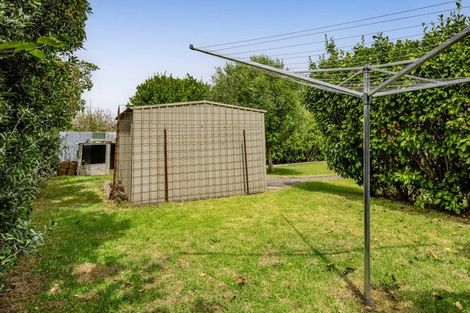 Photo of property in 16 Egmont Street, Patea, 4520
