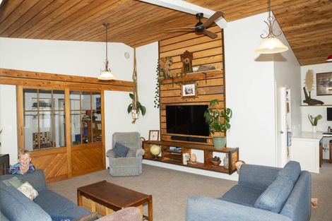 Photo of property in 123b Colombo Road, Waiuku, 2123