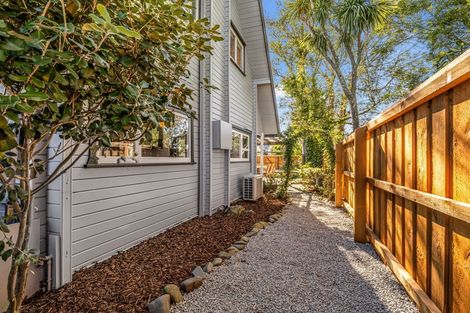 Photo of property in 6 Avoca Place, Darfield, 7510
