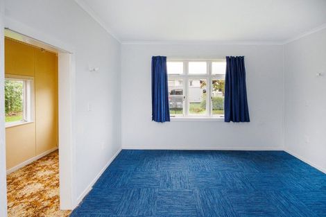 Photo of property in 6 Ngareta Street, Marton, 4710