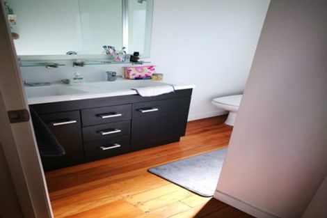 Photo of property in 1/240 Bridge Street, The Wood, Nelson, 7010