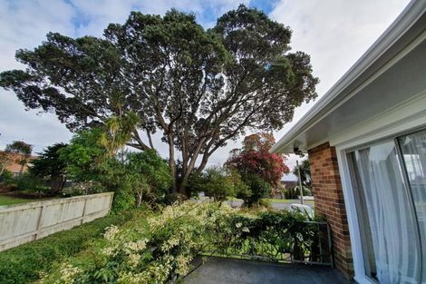 Photo of property in 217 Frankley Road, Frankleigh Park, New Plymouth, 4310