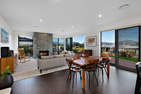 Photo of property in 8 Turnbull Crescent, Wanaka, 9305