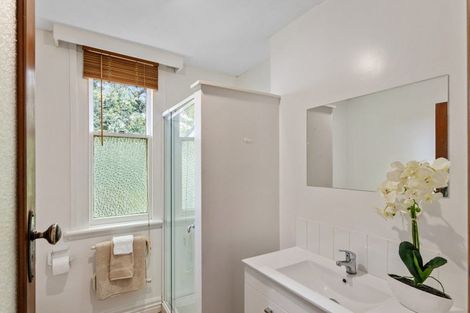 Photo of property in 42 Hawkesbury Avenue, St Albans, Christchurch, 8014