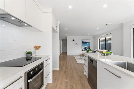 Photo of property in 122 Union Drive, Papamoa, 3118