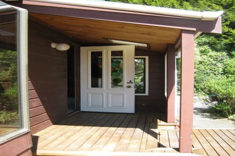 Photo of property in 13 Nebraska Way, Brooklyn, Wellington, 6021