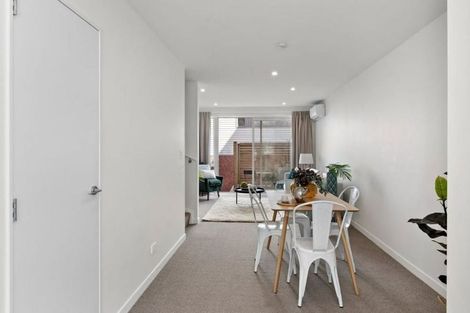 Photo of property in 3/24 Princess Terrace, Newtown, Wellington, 6021