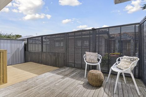 Photo of property in 55 Northcote Road, Northcote, Christchurch, 8052