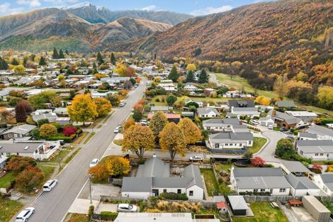 Photo of property in 63 Devon Street, Arrowtown, 9302