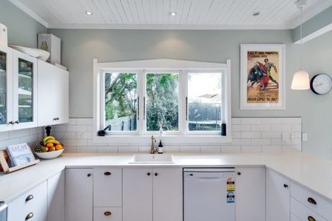 Photo of property in 301 Lovedale Road, Saint Leonards, Hastings, 4120