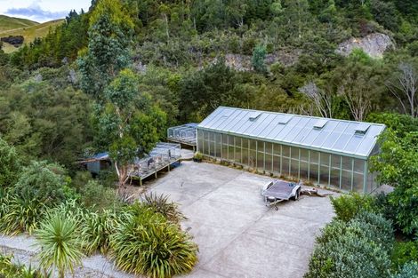 Photo of property in 814 Mikimiki Road, Mikimiki, Masterton, 5881