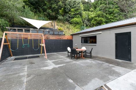 Photo of property in 12c Lane Street, Wallaceville, Upper Hutt, 5018
