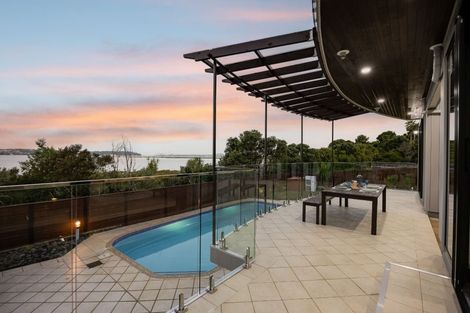 Photo of property in 64 Seacrest Drive, West Harbour, Auckland, 0618