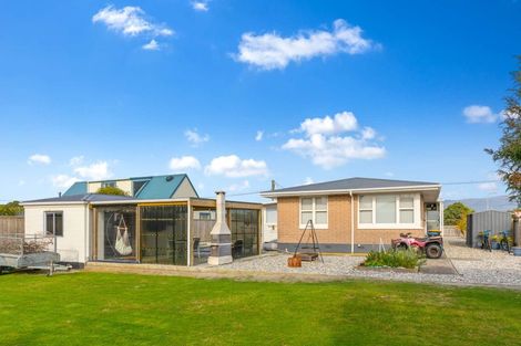 Photo of property in 20 Cook Street, Carters Beach, Westport, 7825