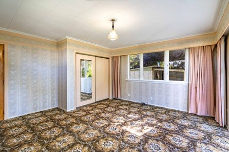 Photo of property in 65 Kilmarnock Street, Wallacetown, 9816