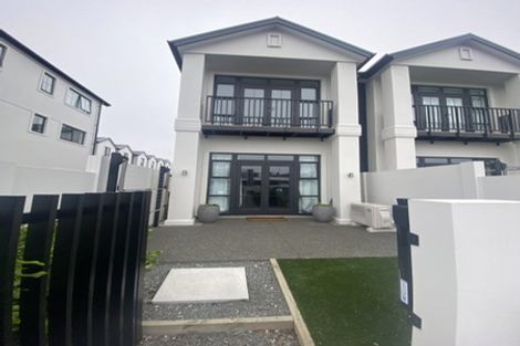 Photo of property in 102 Peterborough Street, Christchurch Central, Christchurch, 8013