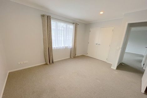 Photo of property in 74 Mackay Drive, Greenhithe, Auckland, 0632