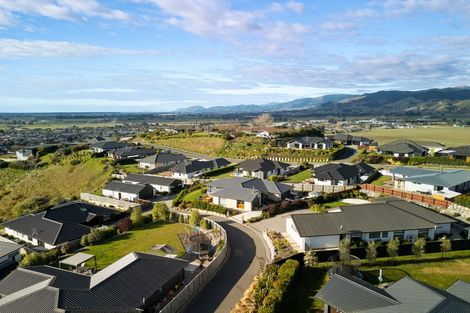 Photo of property in 60 Katania Heights, Brightwater, 7022