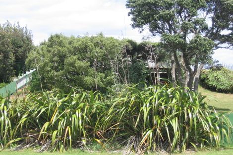 Photo of property in 116 Seaforth Road, Waihi Beach, 3611