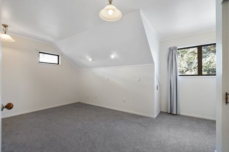 Photo of property in 41 Manapouri Crescent, Hokowhitu, Palmerston North, 4410