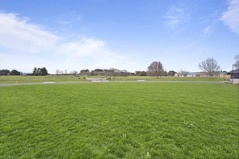 Photo of property in 15 Campbell Place, Marton, 4710