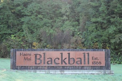 Photo of property in 21 Clifford Street, Blackball, 7804