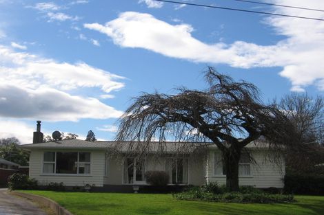 Photo of property in 19 Keir Crescent, Lansdowne, Masterton, 5810