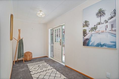 Photo of property in 9 Hamilton Crescent, Whitianga, 3510