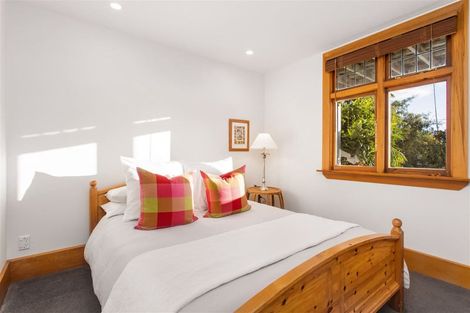 Photo of property in 16 Huntsbury Avenue, Huntsbury, Christchurch, 8022