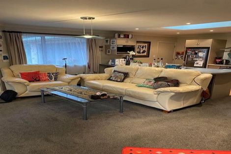 Photo of property in 33a Forest Road, Pinehaven, Upper Hutt, 5019