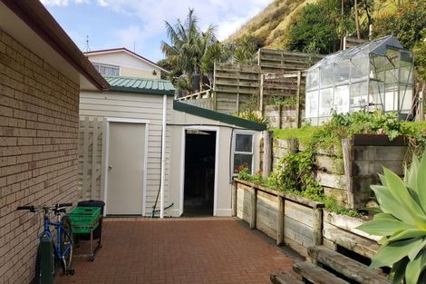 Photo of property in 121 Maunsell Road, Port Waikato, Tuakau, 2695