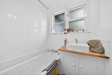 Photo of property in 13 Churchill Avenue, Lansdowne, Masterton, 5810